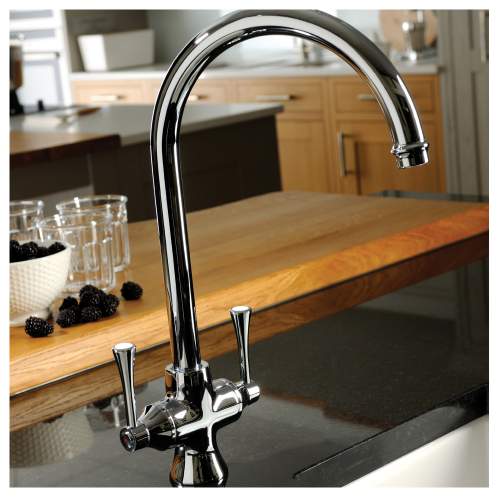 GOSFORD Kitchen Tap