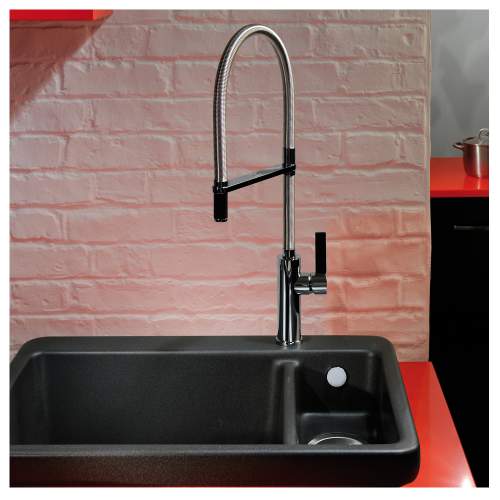 ULTERO PROFESSIONAL Pull-Out Kitchen Tap