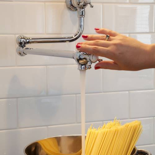 4798 POT FILLER with Crosshead Handles