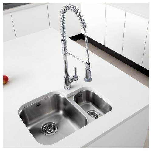 FORM 150 1.5 Bowl Handed Undermount Kitchen Sink