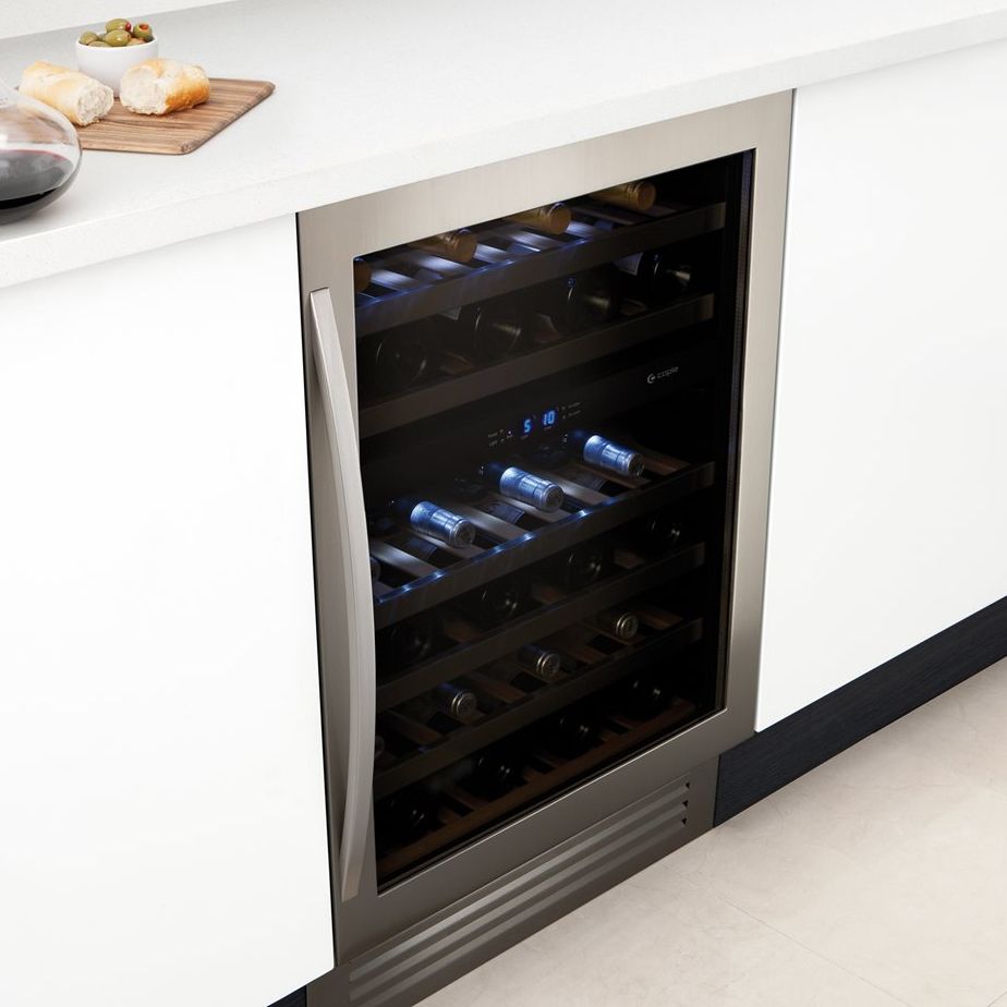 WI6120 Classic Undercounter Wine