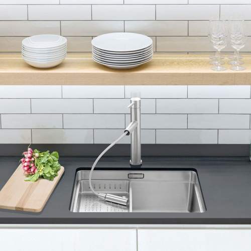 Caple ATLANTA Single Lever Pull-Out Kitchen Tap