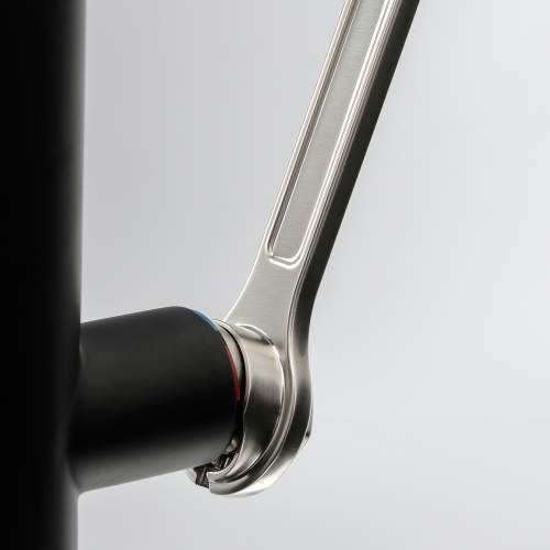 Abode HEX Single Lever Kitchen Tap AT2086 Handle Detail