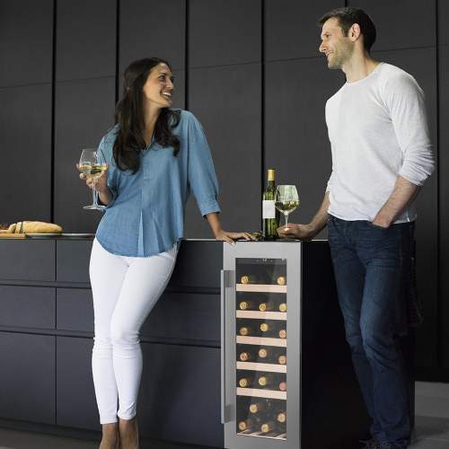 Caple Wi3123 Classic Undercounter Single Zone Wine Cabinet