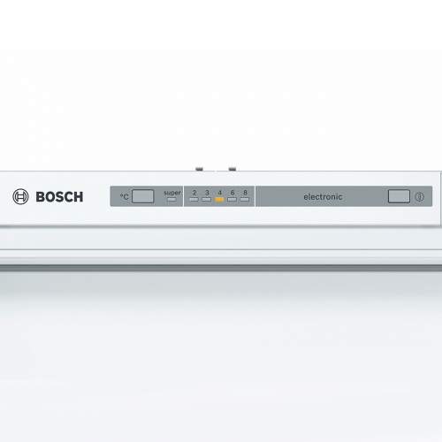Bosch Serie 4 KIL82VS30G Built-In Fridge with Freezer Section