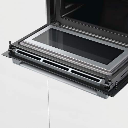 Bosch Serie 8 CMG656BS6B Built-In Compact Combination Oven