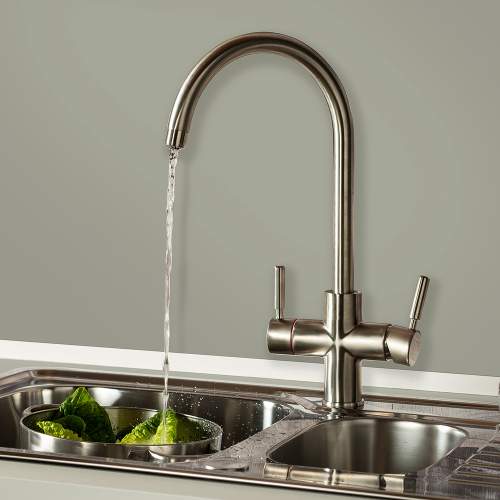 Bluci TreAcqua-C 3 in 1 Hot Tap with Swan Spout