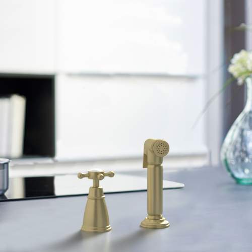 Bidbury and Co Chalford Old English Brass Independent Pull-Out Spray with Crosshead Handle