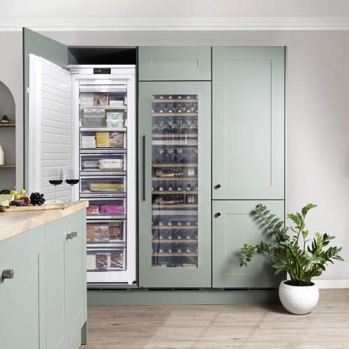 Caple RIF1801 In-Column Frost Free Freezer