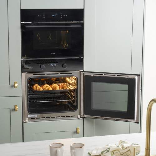 Caple C2225BG Sense 60cm Electric Single Side Opening Black Glass Oven