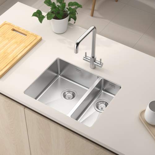 Reginox Newark 1.5 Bowl Stainless Steel Kitchen Sink
